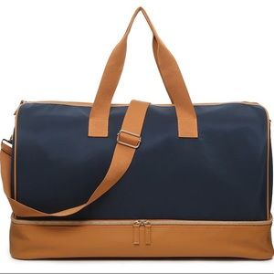 NWT DSW Weekender Bag Navy/Brown